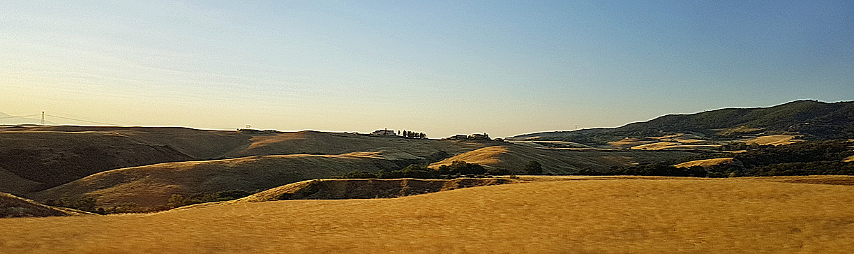 TUI Berlin, Reisen, Sommer, Italien, Toskana, Strand, Mittelmeer, Angebot, Special, Castelfalfi, Landschaft, Wandern, Golf, Gourmet, Jessica Zelck