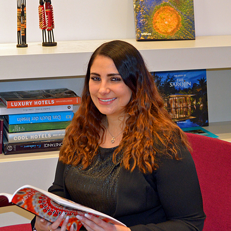 World of TUI Berlin, Reisebüro. Mitarbeiterin, Tatjana Haier