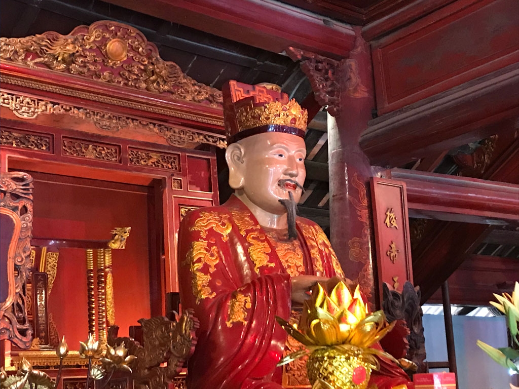 Literaturtempel in Hanoi, Vietnam - World of TUI Berlin Reisebericht
