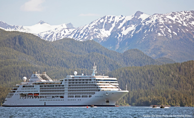 Silver Muse vor Fin Siland Alaska