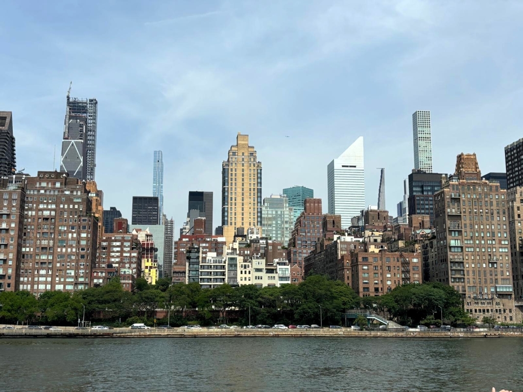 Sommer in New York Best of New York Cruise